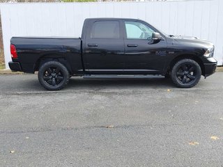 2022 Ram 1500 Classic Express | Cam | USB | Warranty to 2028 in Saint John, New Brunswick - 2 - w320h240px