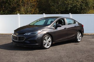 2017 Chevrolet Cruze in Antigonish, Nova Scotia - 3 - w320h240px