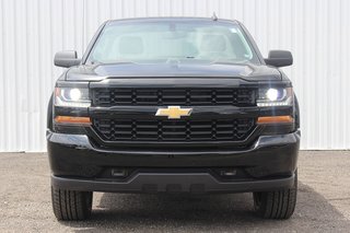 2017 Chevrolet Silverado 1500 WT | BlackOutEdition | 4WD | V8 | 20s | 6.5ftBox in Saint John, New Brunswick - 2 - w320h240px