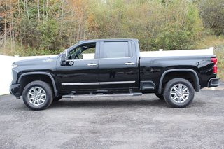 2024  Silverado 2500HD High Country | DIESEL | Leather | Warranty to 2028 in Saint John, New Brunswick - 4 - w320h240px