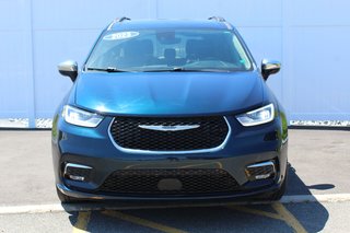 2023 Chrysler Pacifica in Antigonish, Nova Scotia - 2 - w320h240px