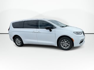 2024 Chrysler Pacifica in Antigonish, Nova Scotia - 4 - w320h240px