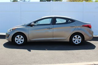 2015 Hyundai Elantra L | 6-Spd | Tilt | Aux | USB | TractionControl in Saint John, New Brunswick - 4 - w320h240px