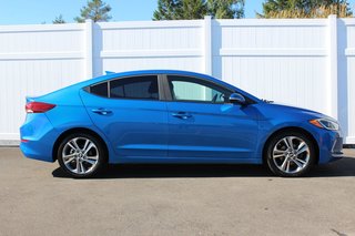 Hyundai Elantra GLS | SunRoof | HtdSeats | Cam | Bluetooth | Aux 2017 à Saint John, Nouveau-Brunswick - 3 - w320h240px
