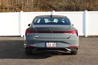 2021  Elantra Preferred | Cam | USB | HtdSeat | Warranty to 2026 in Saint John, New Brunswick - 6 - w320h240px