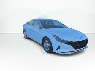 2022 Hyundai Elantra Essential | Cam | HtdSeats | Warranty to 2027 in Saint John, New Brunswick - 3 - w320h240px