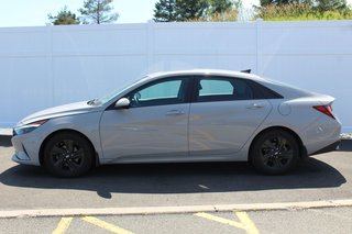 Hyundai Elantra Tech | SunRoof | HtdSeats | Cam | Warranty to 2028 2023 à Saint John, Nouveau-Brunswick - 4 - w320h240px