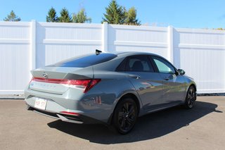 2023 Hyundai Elantra Preferred | HtdSeat | Cam | USB | Warranty to 2027 in Saint John, New Brunswick - 2 - w320h240px