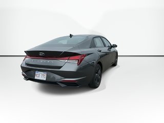 2023 Hyundai Elantra Preferred Tech | Roof | Cam | Warranty to 2028
