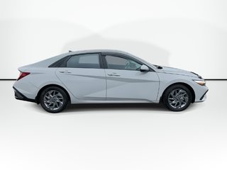 2024 Hyundai ELANTRA PREFERRED