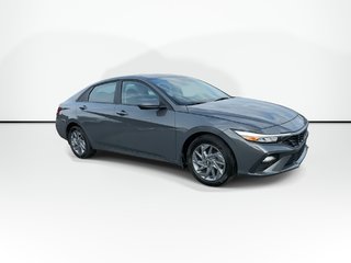 2025 Hyundai Elantra Preferred | Htd Whl | Cam | USB | Warranty to 2029