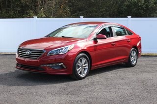 2016  Sonata GL | Cam | USB | HtdSeats | Bluetooth | Keyless in Saint John, New Brunswick - 3 - w320h240px