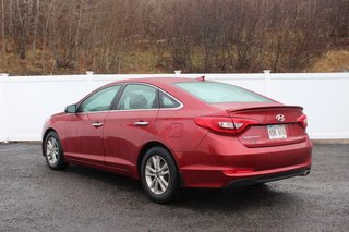 2016  Sonata GLS | SunRoof | Cam | XM | HtdSeats | Bluetooth in Saint John, New Brunswick - 5 - w320h240px