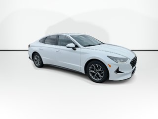 2022 Hyundai Sonata in Antigonish, Nova Scotia - 4 - w320h240px