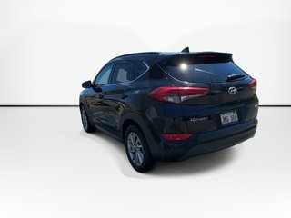 2016 Hyundai Tucson Luxury | Roof | Lthr | Cam | HtdSeat | Bluetooth in Saint John, New Brunswick - 6 - w320h240px