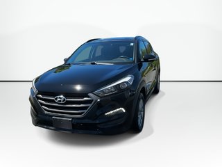 2016 Hyundai Tucson Luxury | Roof | Lthr | Cam | HtdSeat | Bluetooth in Saint John, New Brunswick - 3 - w320h240px