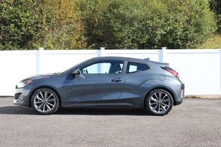 2020 Hyundai Veloster in Antigonish, Nova Scotia - 4 - w320h240px