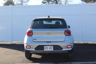 2022 Hyundai Venue Essential | HtdSeat | Cam | USB | Warranty to 2026 in Saint John, New Brunswick - 6 - w320h240px