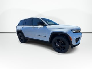 2025 Jeep GRAND CHEROKEE ALTITUDE | Roof | Lthr | Kyless | Warranty to 2030 in Saint John, New Brunswick - 2 - w320h240px