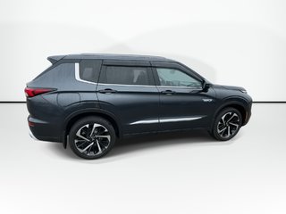 2024 Mitsubishi Outlander Plug-In Hybrid in Antigonish, Nova Scotia - 3 - w320h240px