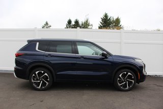2023 Mitsubishi Outlander in Antigonish, Nova Scotia - 3 - w320h240px