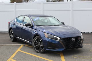 2024 Nissan Altima SR | SunRoof | Cam | USB | Warranty to 2028