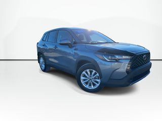 Toyota Corolla Cross LE | Cam | HtdSeats | Bluetooth | Warranty to 2028 2023 à Saint John, Nouveau-Brunswick - 2 - w320h240px