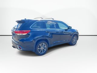 2019 Toyota Highlander in Antigonish, Nova Scotia - 2 - w320h240px