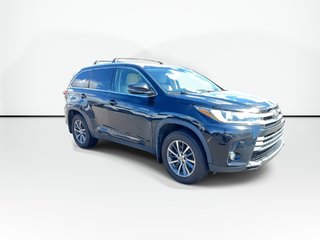 2019 Toyota Highlander in Antigonish, Nova Scotia - 4 - w320h240px
