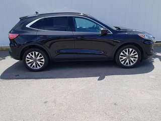 2022 Ford Escape Titanium | Leather | Nav | Cam | USB | HtdWheel in Saint John, New Brunswick - 2 - w320h240px