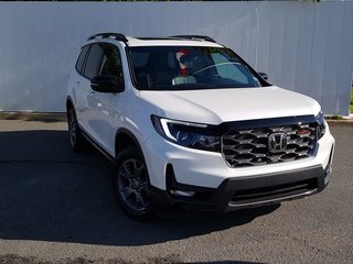 2024 Honda Passport TrailSport | Leather | Roof | Cam | USB | HtdWheel