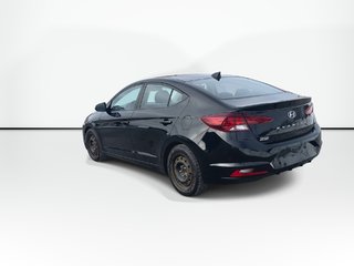 2020 Hyundai Elantra Preferred w/Sun & Safety Package in Saint John, New Brunswick - 6 - w320h240px