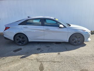 2021  Elantra Preferred | Cam | USB | HtdSeat | Warranty to 2026 in Saint John, New Brunswick - 2 - w320h240px