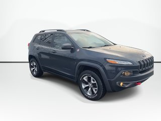2016 Jeep Cherokee in Antigonish, Nova Scotia - 2 - w320h240px