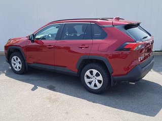 Toyota RAV4 LE Cam | USB | Htd. Seats | Bluetooth | Keyless 2020 à Saint John, Nouveau-Brunswick - 3 - w320h240px