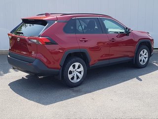 Toyota RAV4 LE Cam | USB | Htd. Seats | Bluetooth | Keyless 2020 à Saint John, Nouveau-Brunswick - 2 - w320h240px