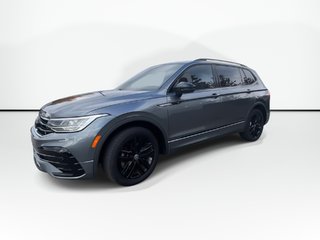 2022 Volkswagen Tiguan R-Line Black Edition | Leather | Roof | HtdSeats in Saint John, New Brunswick - 4 - w320h240px