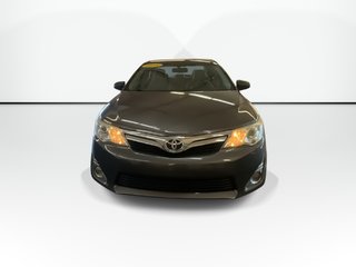 2014 Toyota Camry XLE in Saint John, New Brunswick - 3 - w320h240px