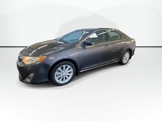 2014 Toyota Camry XLE in Saint John, New Brunswick - 4 - w320h240px