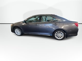 2014 Toyota Camry XLE in Saint John, New Brunswick - 5 - w320h240px