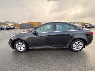 Chevrolet Cruze 1LT | SunRoof | Cam | USB | Bluetooth | Keyless 2016 à Saint John, Nouveau-Brunswick - 4 - w320h240px