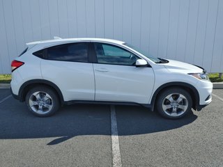 2020 Honda HR-V LX | Cam | USB | HtdSeats | Warranty to 2025