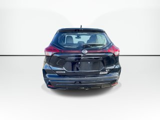 2024 Nissan Kicks SR | Sunroof | Leatherette | Cam | Warranty to2029