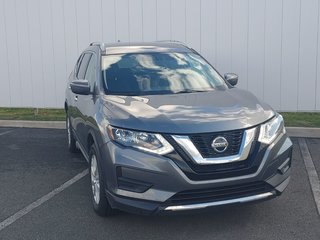 2020 Nissan Rogue S | Cam | USB | HtdSeats | Warranty to 2025