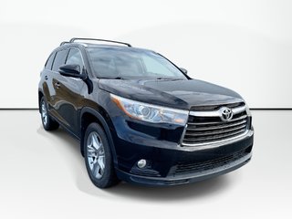 2015 Toyota Highlander Limited | Panoramic Moonroof | Leather | Htd Wheel