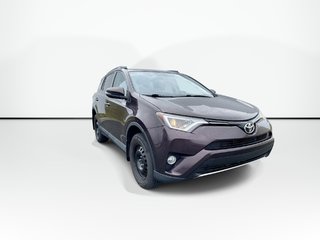 Toyota RAV4 XLE | Heated Seats | Keyless | Backup Cam 2016 à Saint John, Nouveau-Brunswick - 5 - w320h240px