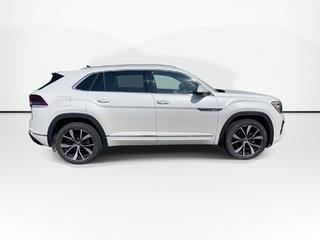 2024 Volkswagen Atlas Cross Sport SEL Premium R-Line|Htd\Cool Lthr|360 Cam|Sunroof in Saint John, New Brunswick - 4 - w320h240px
