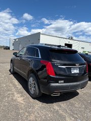 2017 Cadillac XT5 in Bonaventure, Quebec - 5 - w320h240px