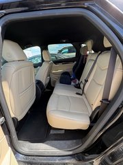 2017 Cadillac XT5 in Bonaventure, Quebec - 4 - w320h240px