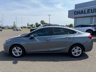 2018 Chevrolet Cruze in Bonaventure, Quebec - 3 - w320h240px